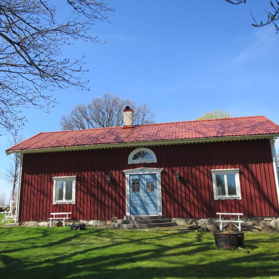 Huldas Gard Kumla  Bagian luar foto